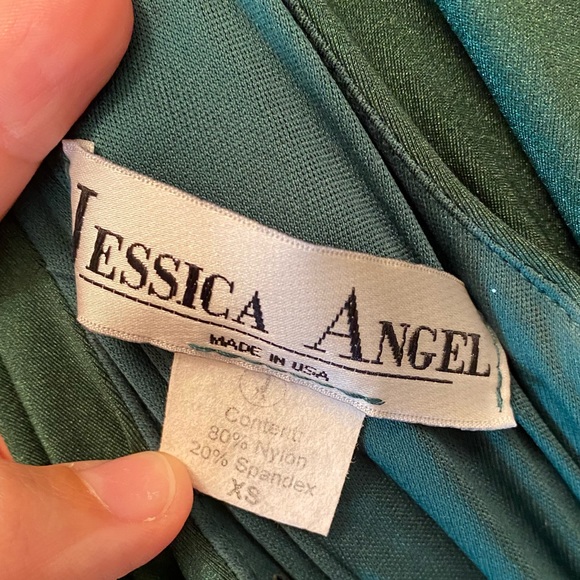 PROM DRESS - Picture 5 of 11